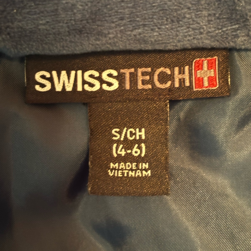 Swiss Tech Hooded Green Quilted Puffer Jacket, Size Small (4-6) - Picture 13 of 17